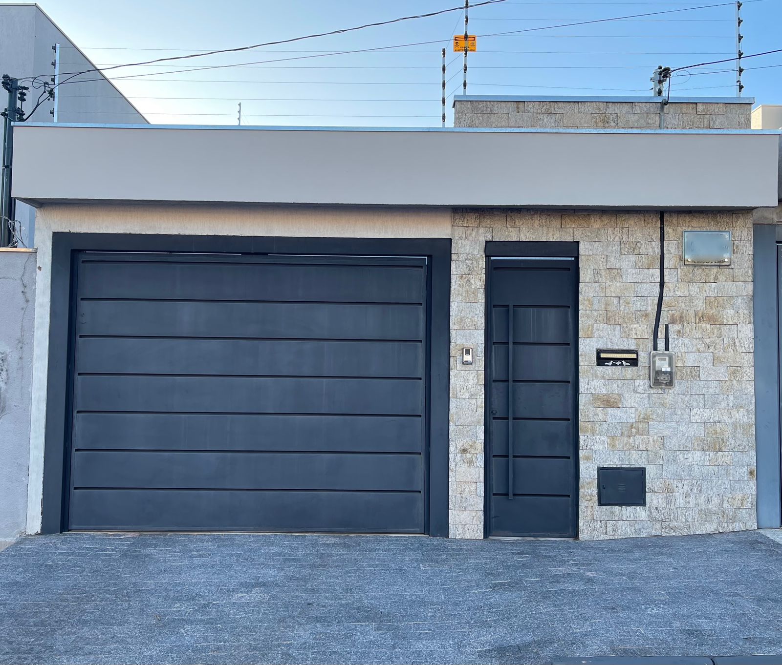 147a1ece-07e2-45f7-8ee1-c64deacc1f74