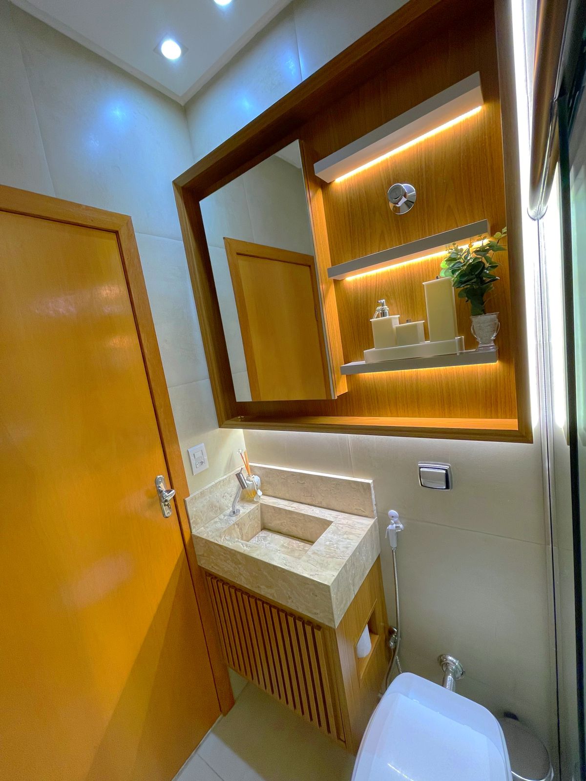 45d6fb61-d1b8-4c43-a023-60871855adb5