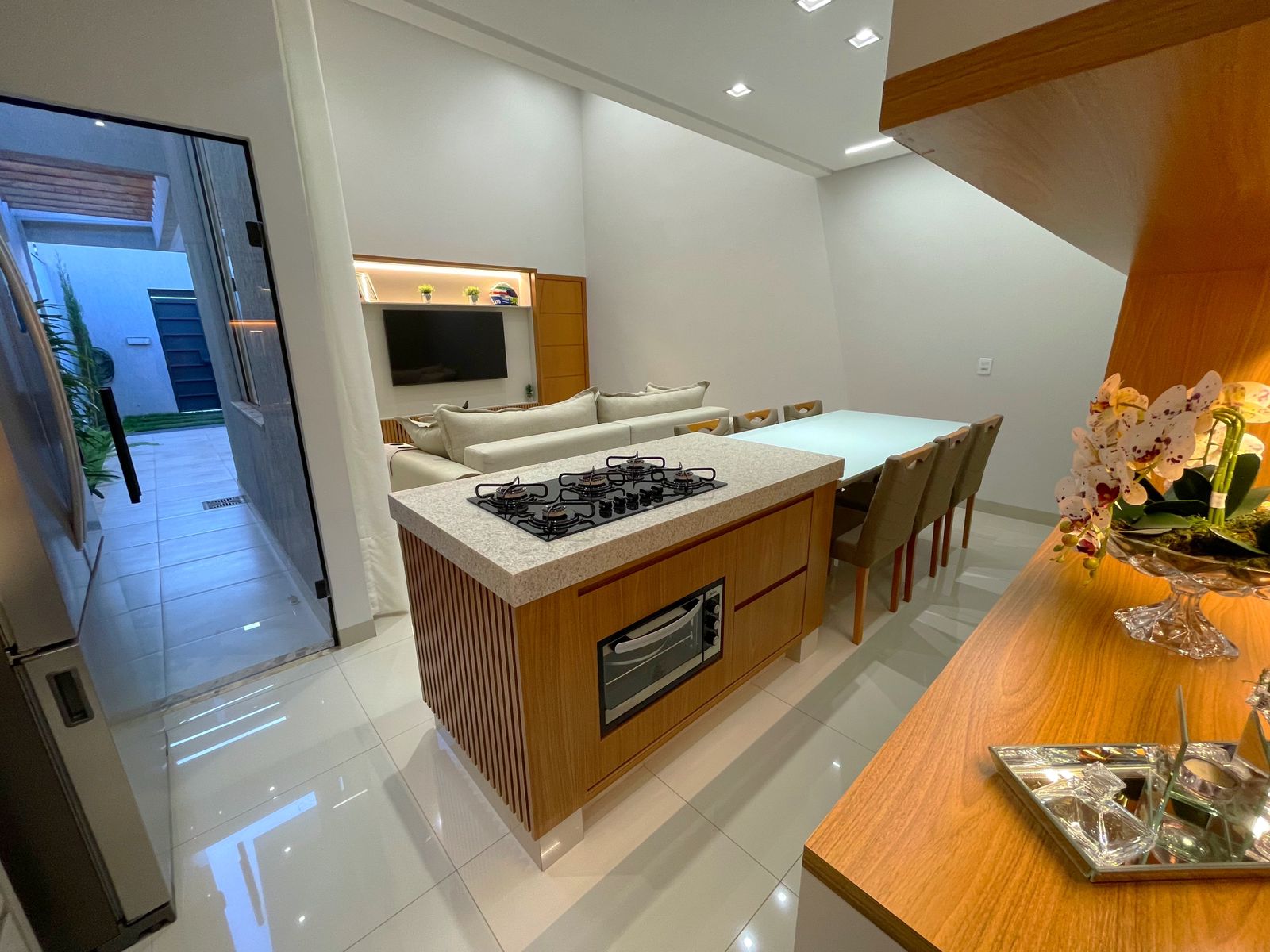 58edc16a-4608-40f9-a8c3-aad0bd2154d7