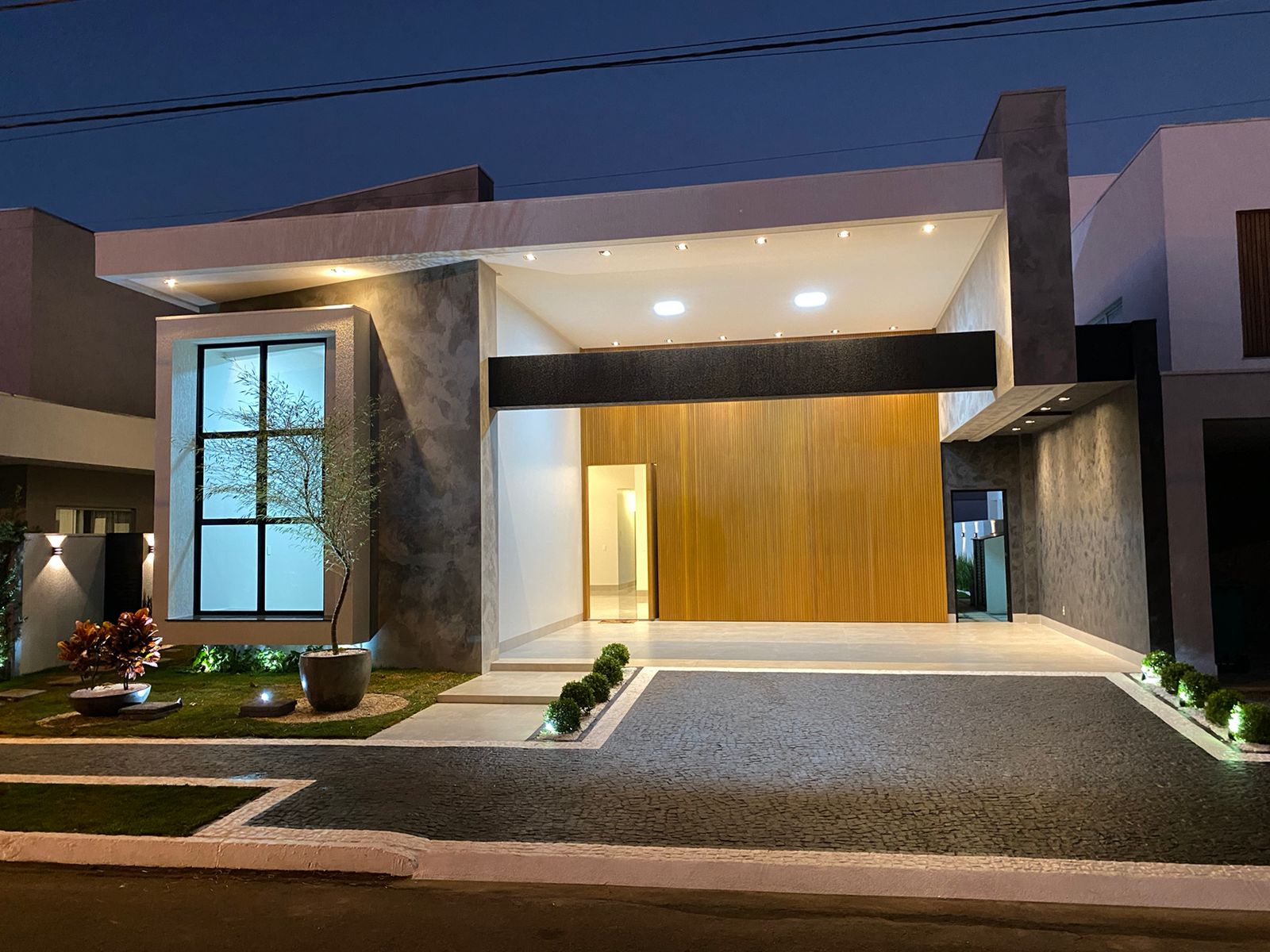 35782404-77b4-4f9f-ab33-02ff568aec8e